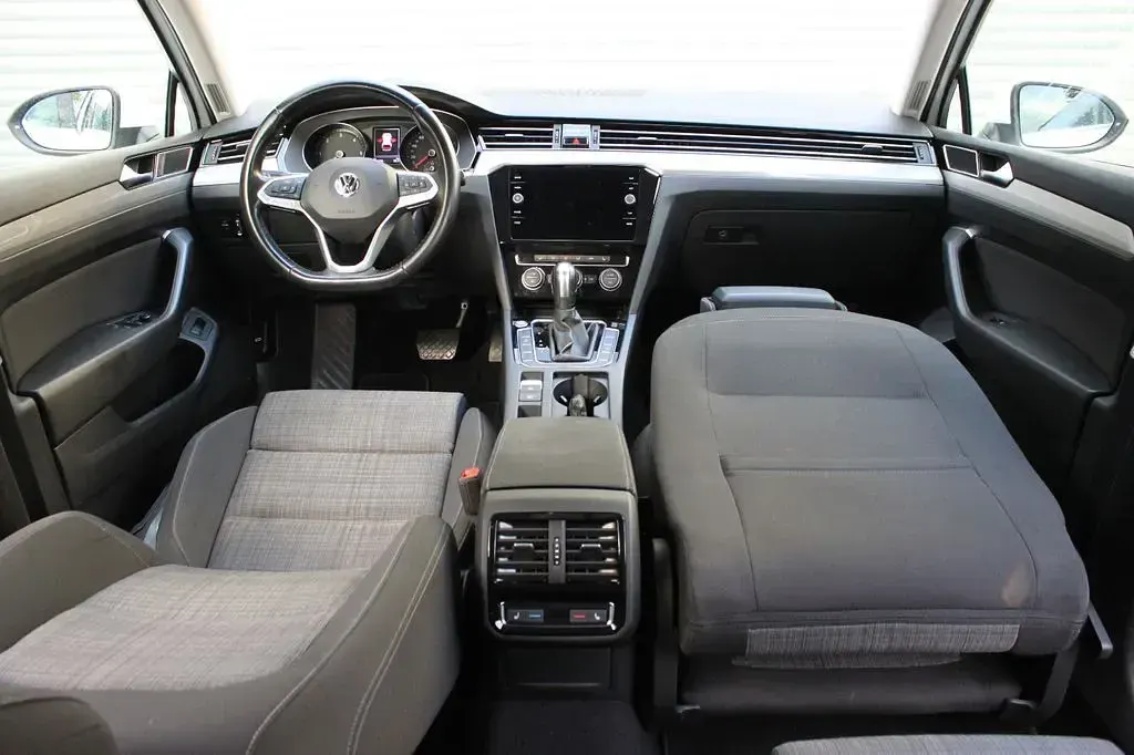 Gebraucht VW Passat Business 190 PS (139 kW) 2019 Weiß Kombi