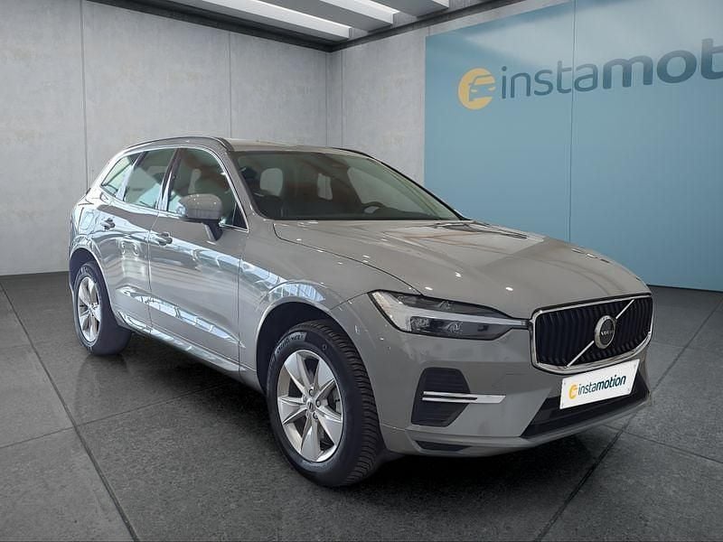 Gebraucht Volvo XC60 Core 197 PS (144 kW) 2023 Grau SUV