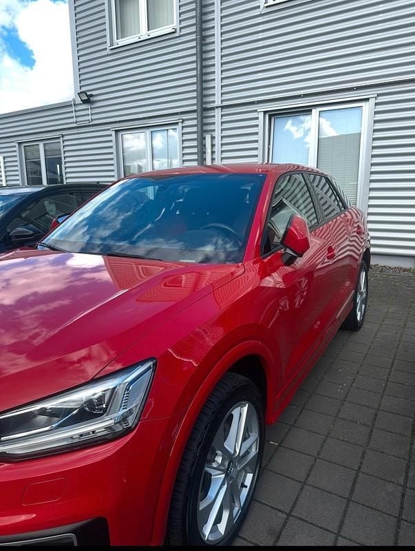 Gebraucht Audi Q2 190 PS (139 kW) 2018 Rot SUV