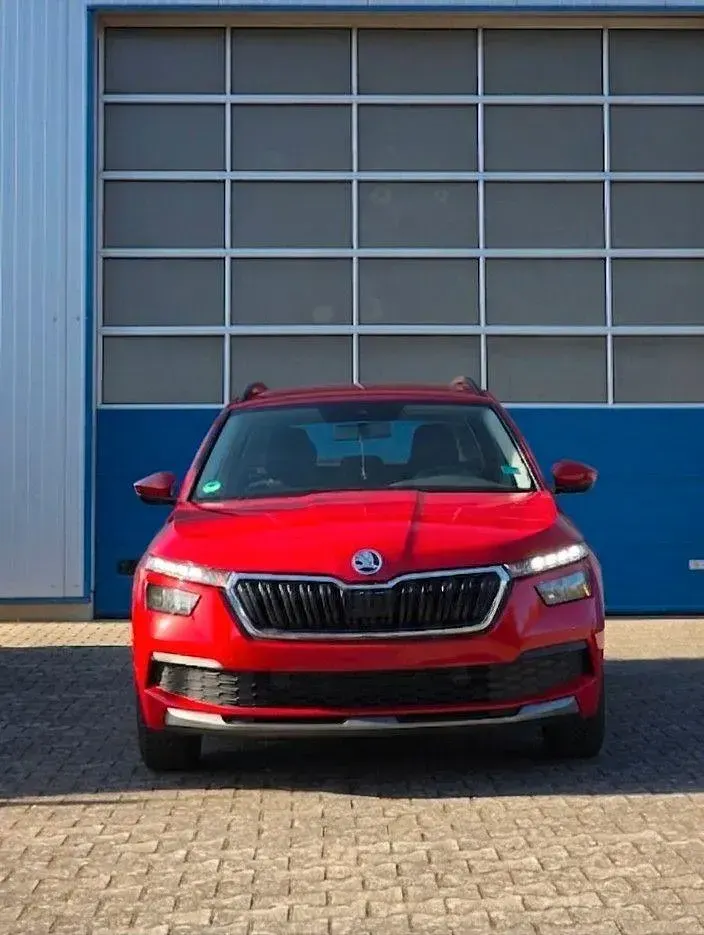 Gebraucht Skoda Kamiq Ambition 110 PS (80 kW) 2021 Rot SUV
