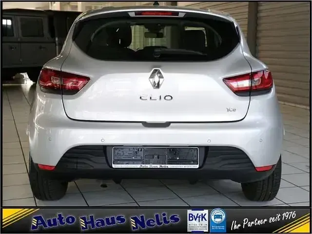 Gebraucht Renault Clio Experience 90 PS (66 kW) 2016 Grau Limousine