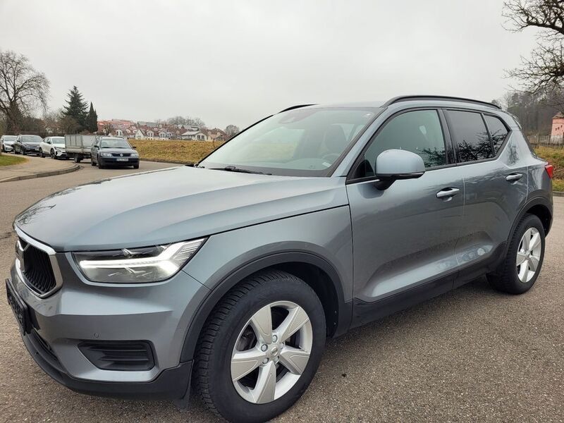 Gebraucht Volvo XC40 Basis 150 PS (110 kW) 2018 Grau SUV