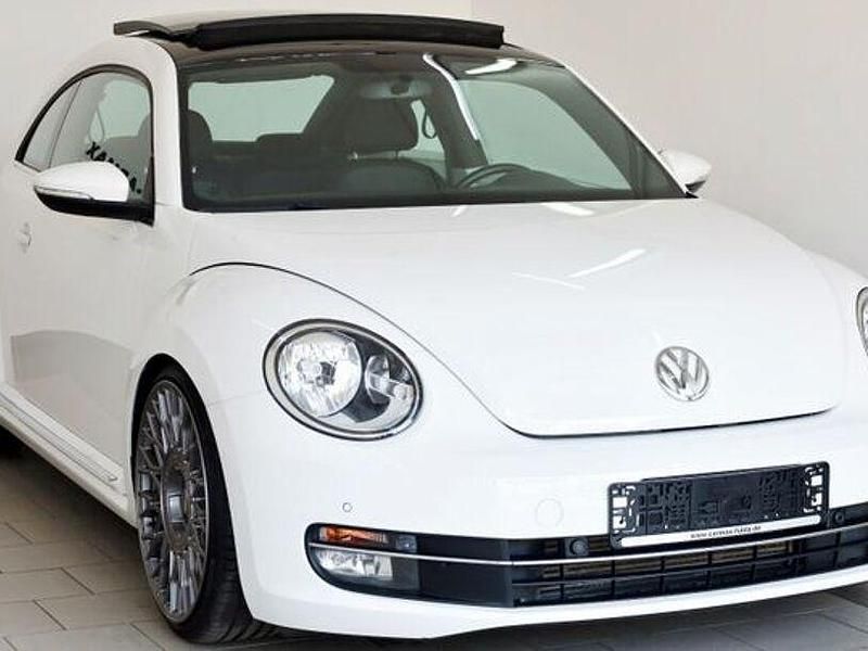 Candyweiss Gebraucht 2013 VW Beetle Design Limousine | 11.500 € (Fairer Preis) - Bild 1/4