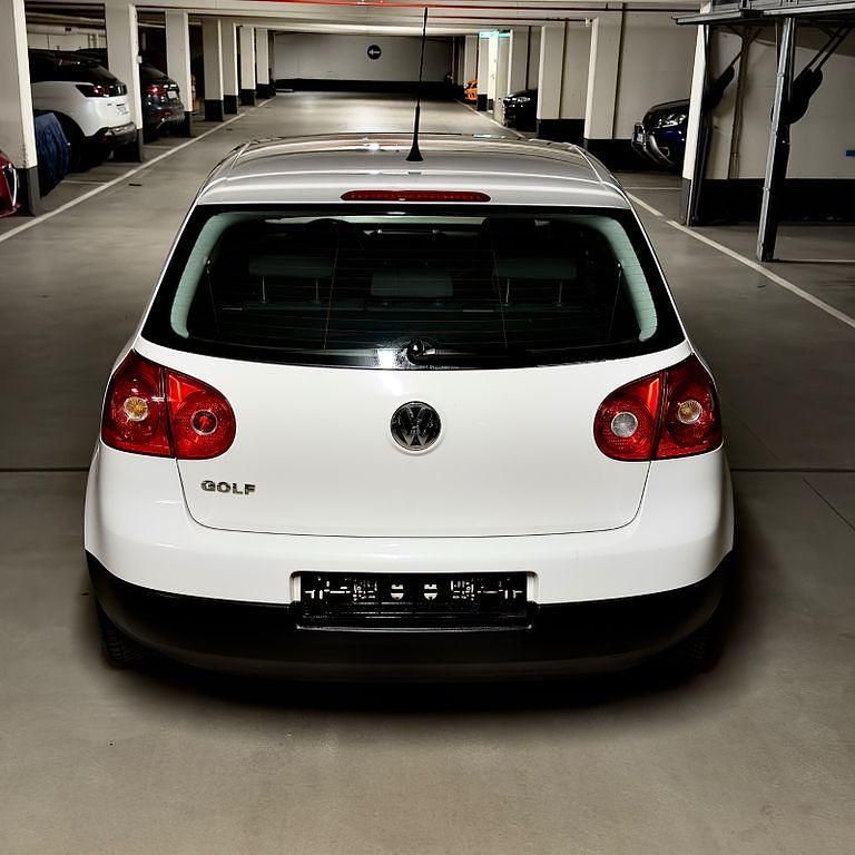 Gebraucht VW Golf VI 80 PS (58 kW) 2008 Weiß Kleinwagen