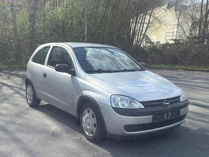 Gebraucht Opel Corsa 58 PS (42 kW) 2002 Silber Kleinwagen