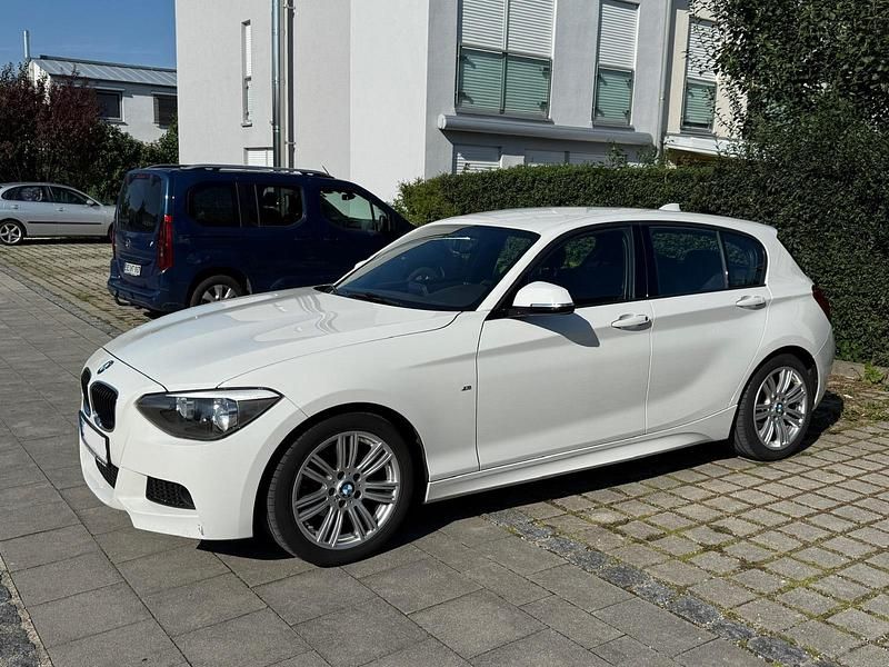 Weiß Gebraucht 2014 BMW 116 M Sport Kleinwagen | 7.990 € (Fairer Preis) - Bild 1/4