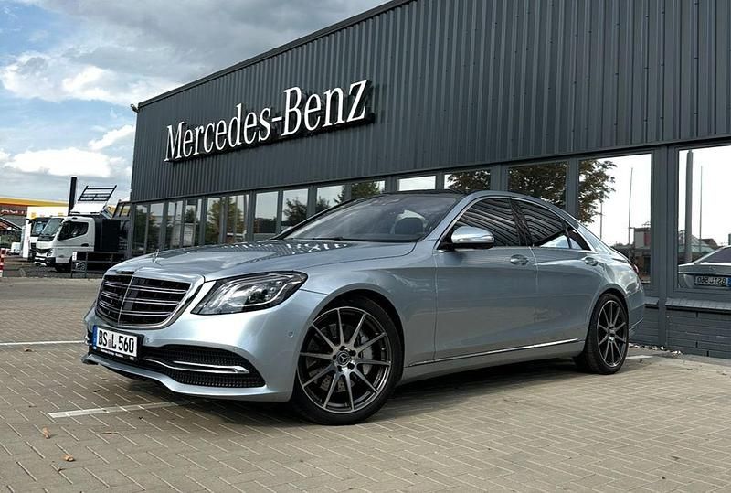 Silber Gebraucht 2017 Mercedes S560 Limousine | 49.700 € (Superpreis) - Bild 1/4