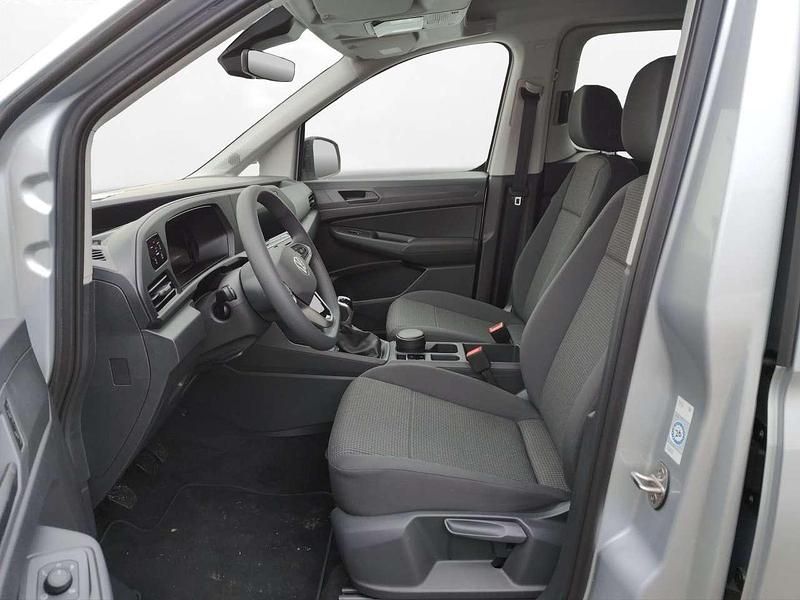 Gebraucht VW Caddy Basis 102 PS (75 kW) 2024 Reflexsilber metallic Van / Kleinbus