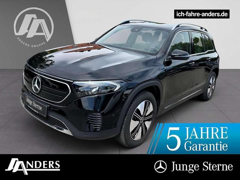 Kosmosschwarz Gebraucht 2022 Mercedes EQB300 Electric Art SUV | 32.874 € (Guter Preis) - Bild 1/3