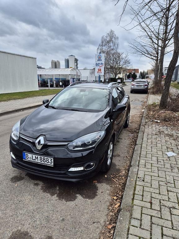 Gebraucht Renault Mégane III 116 PS (85 kW) 2015 Schwarz Limousine