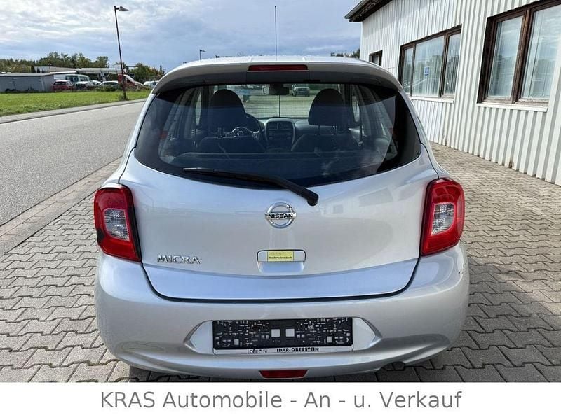 Gebraucht Nissan Micra Acenta 80 PS (58 kW) 2015 Silber Kleinwagen