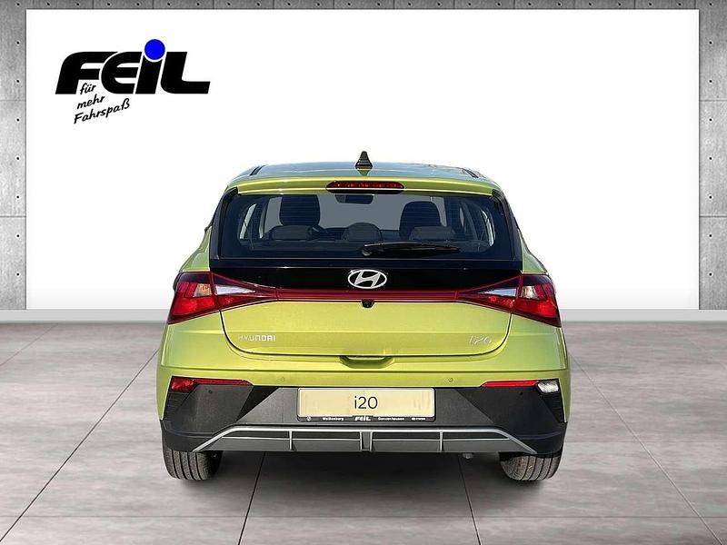 Neu Hyundai i20 Select 79 PS (58 kW) 2025 Lucid lime Limousine