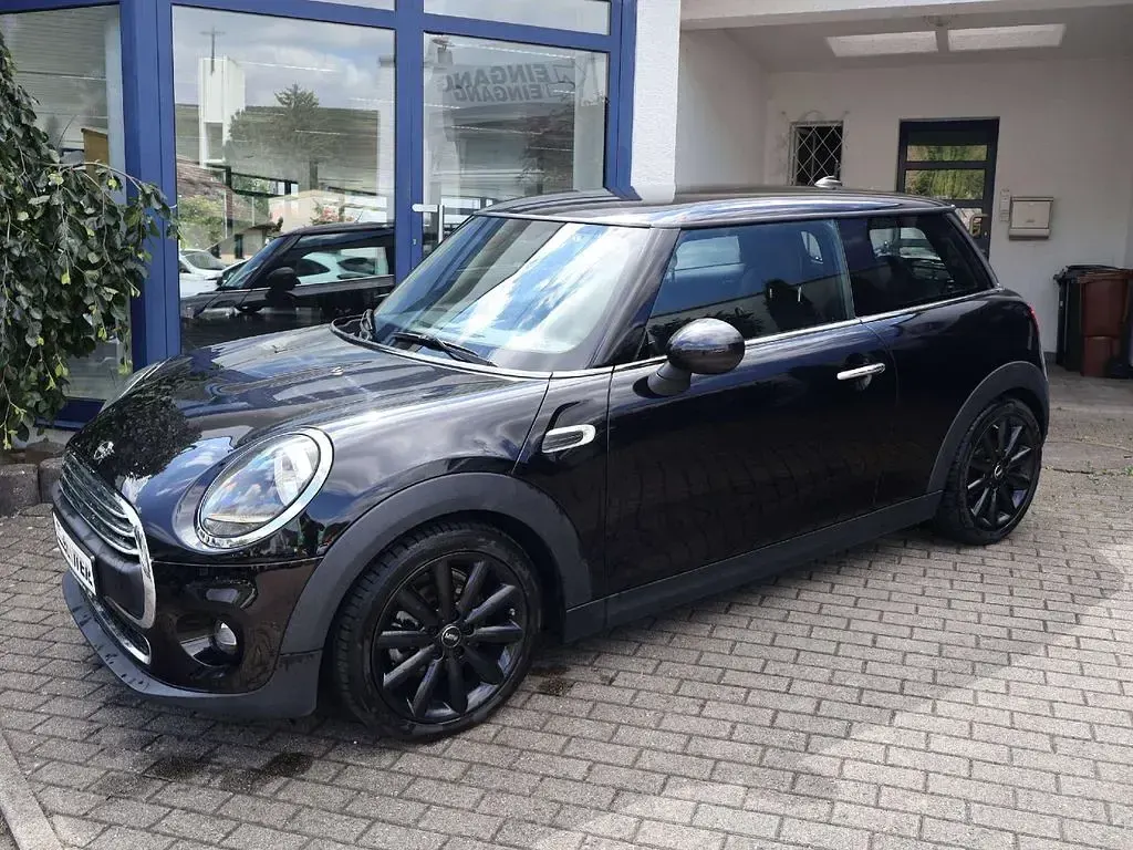 Gebraucht Mini ONE 102 PS (75 kW) 2019 Schwarz Kleinwagen