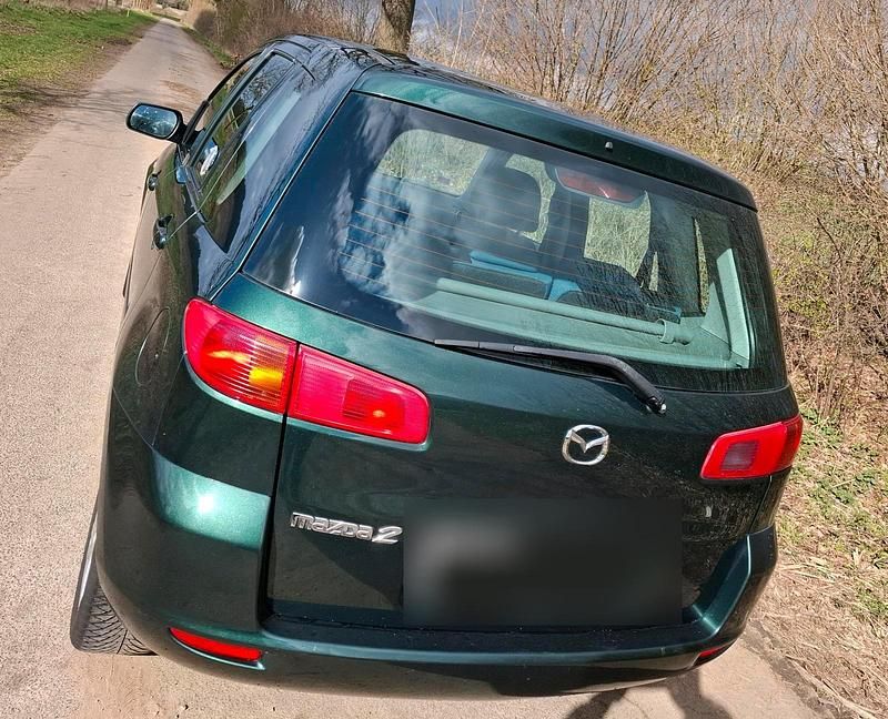 Second-hand Mazda 2 80 CP (58 kW) 2005 Verde Hatchback