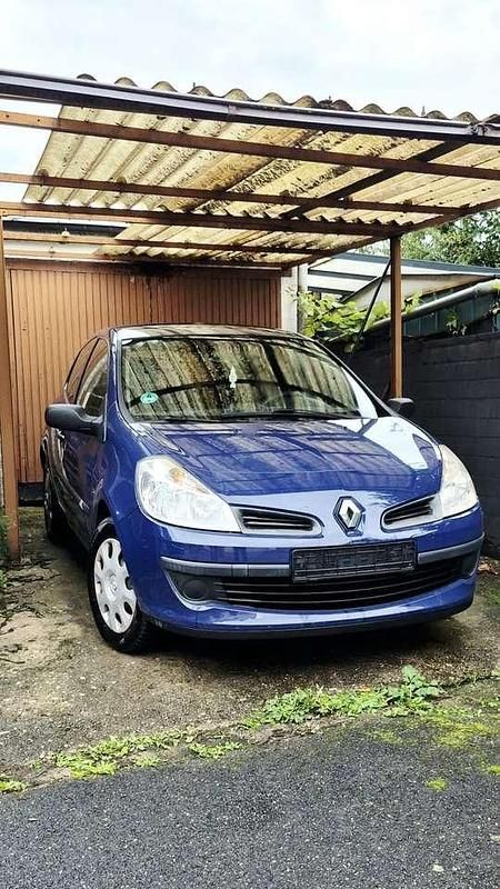 Gebraucht 2006 Renault Clio II Authentique Limousine | 1.600 € (Guter Preis) - Bild 1/4