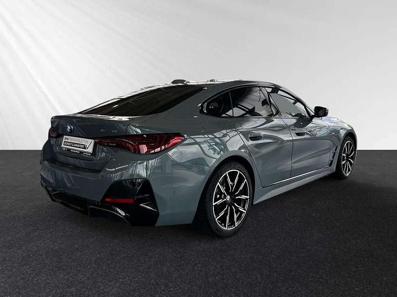 Gebraucht BMW i4 M Sport 250 kW (340 PS) 2024 Cape york grün metallic Limousine