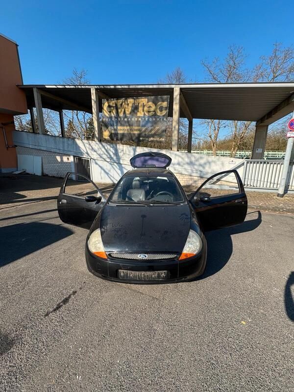 Schwarz Gebraucht 2002 Ford Ka Kleinwagen | 650 € (Guter Preis) - Bild 1/4