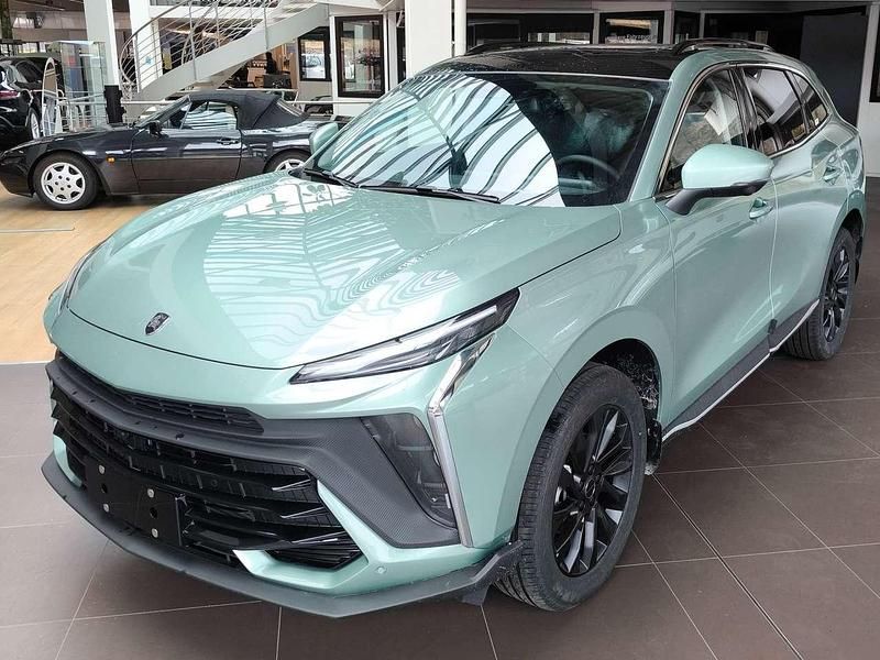 Neu Forthing T5 EVO 177 PS (130 kW) 2026 M4 grün SUV
