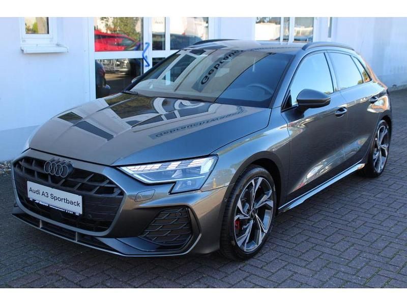 Daytonagrau (metallic) Gebraucht 2024 Audi A3 Limousine | 39.990 € - Bild 1/4