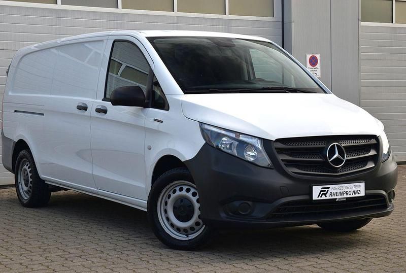 Usata Mercedes e-Vito 69 kW (95 CV) 2020 Bianco Monovolume