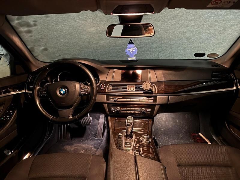 Gebraucht BMW 525 218 PS (160 kW) 2014 Schwarz Kombi