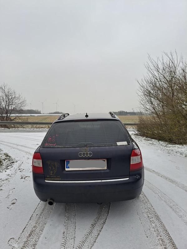 Gebraucht Audi A4 116 PS (85 kW) 2004 Blau Kombi