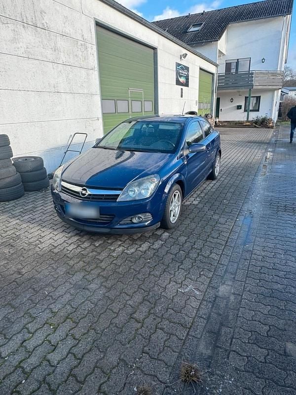 Gebraucht Opel Astra GTC 140 PS (102 kW) 2006 Blau Kleinwagen