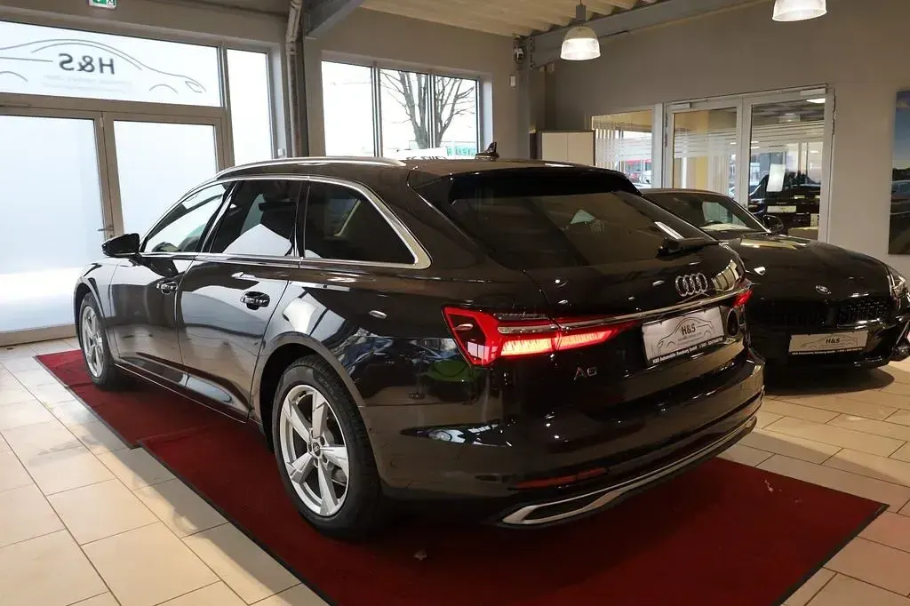 Gebraucht Audi A6 Advanced 204 PS (150 kW) 2025 Madeirabraun Kombi