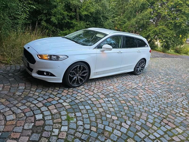 Weiß Gebraucht 2017 Ford Mondeo Kombi | 16.000 € (Fairer Preis) - Bild 1/1
