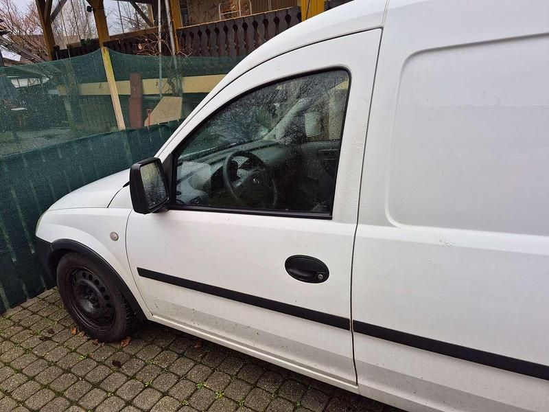 Gebraucht Opel Combo 101 PS (74 kW) 2004 Weiß Van