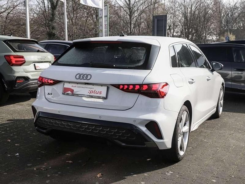 Usata Audi A3 S-Line 150 CV (110 kW) 2025 Bianco Berlina