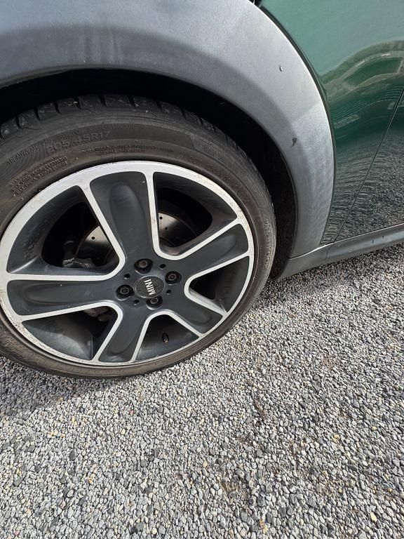 Gebraucht Mini Cooper D 112 PS (82 kW) 2011 Grün Kleinwagen