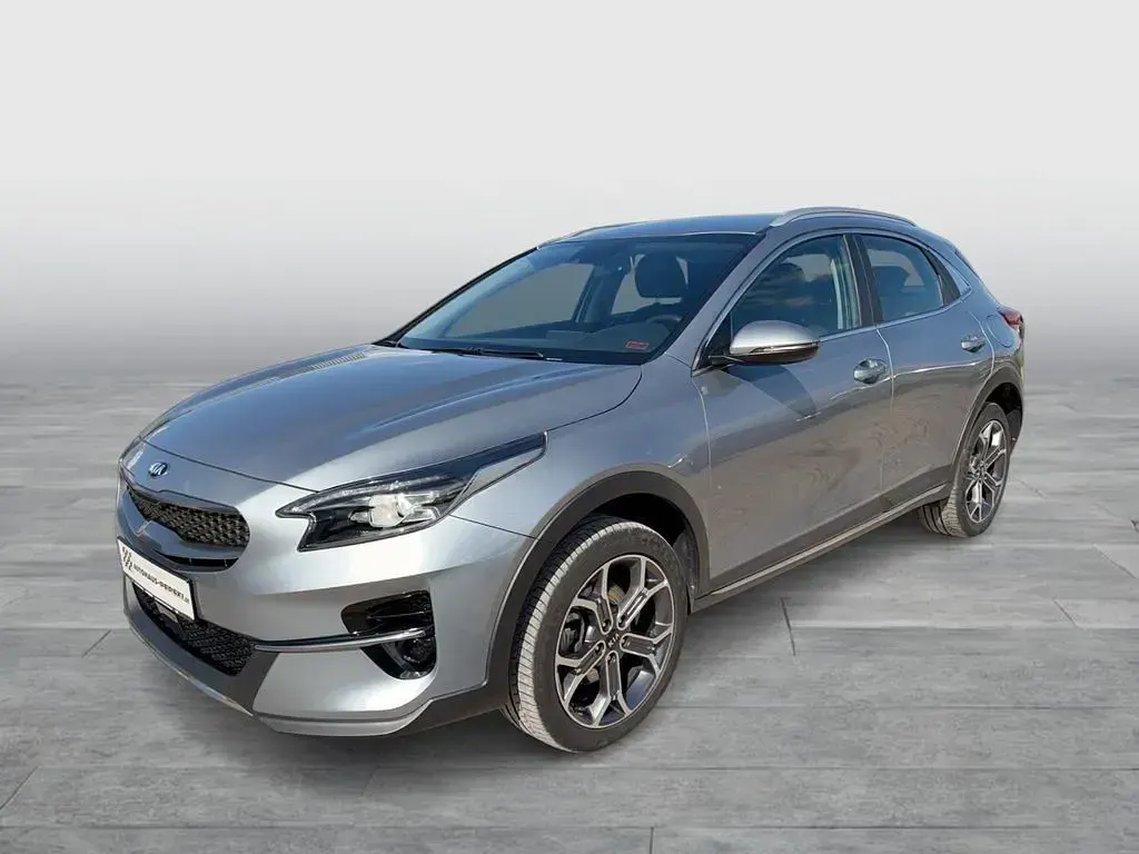 Gebraucht Kia XCeed Spirit 136 PS (100 kW) 2021 Silber SUV