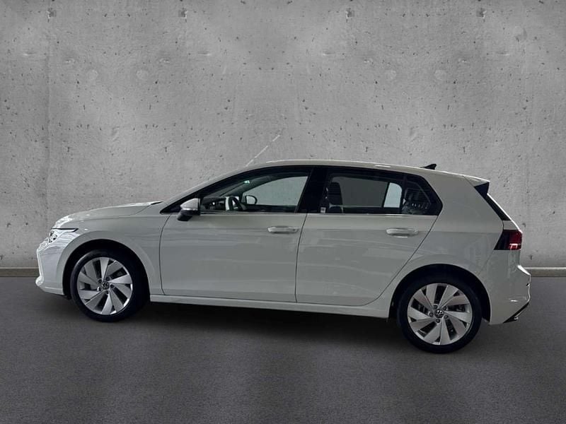 Gebraucht VW Golf VIII Style 150 PS (110 kW) 2025 Pure white Limousine