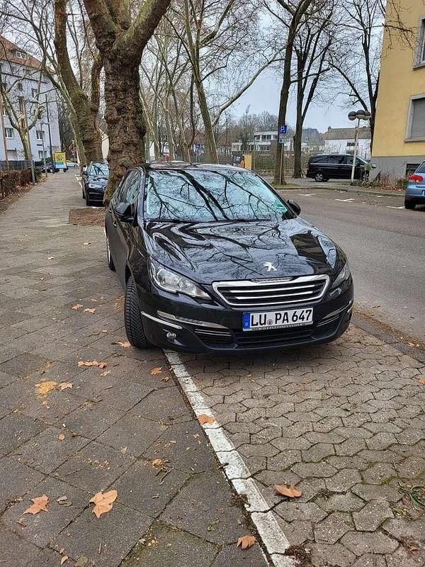 Gebraucht 2016 Peugeot 308 Style Kombi | 5.990 € (Fairer Preis) - Bild 1/4