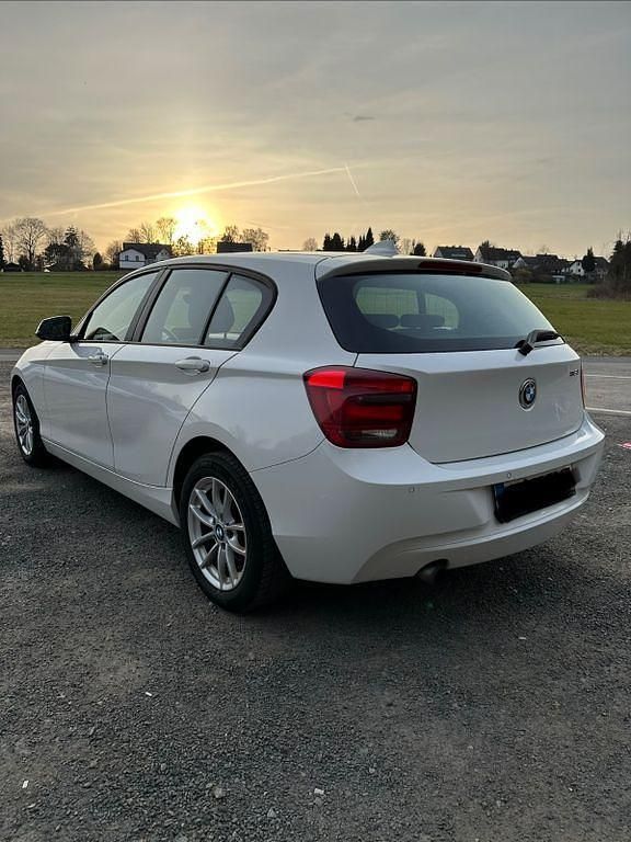 Gebraucht BMW 116 136 PS (100 kW) 2013 Weiß Kleinwagen