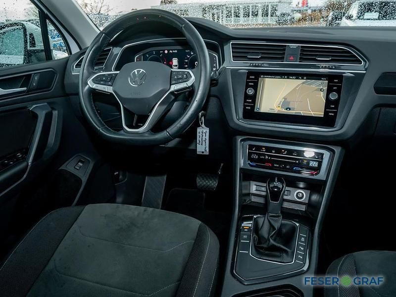 Gebraucht VW Tiguan Elegance 150 PS (110 kW) 2022 Pure white SUV