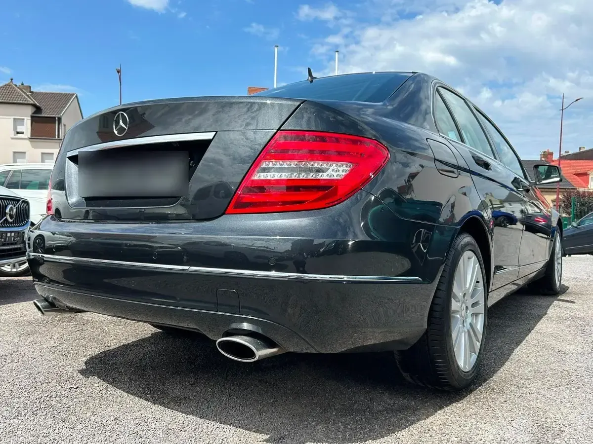Gebraucht Mercedes C300 231 PS (169 kW) 2012 Braun Limousine