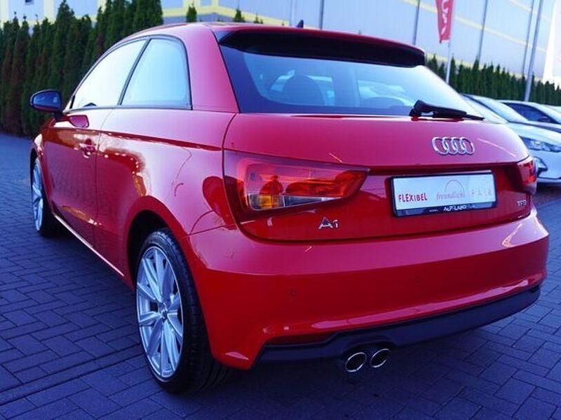 Gebraucht Audi A1 Sport 150 PS (110 kW) 2017 Rot Kleinwagen