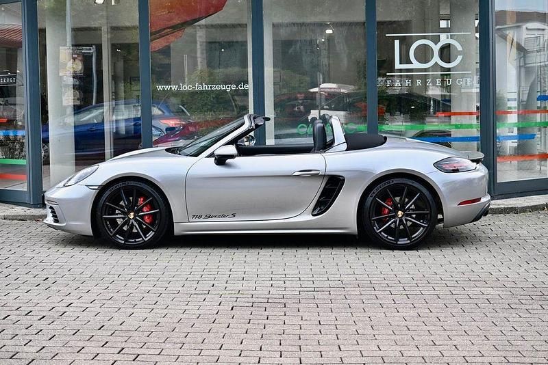 Gebraucht Porsche 718 Boxster S 349 PS (256 kW) 2018 Gtsilbermetallic Cabrio