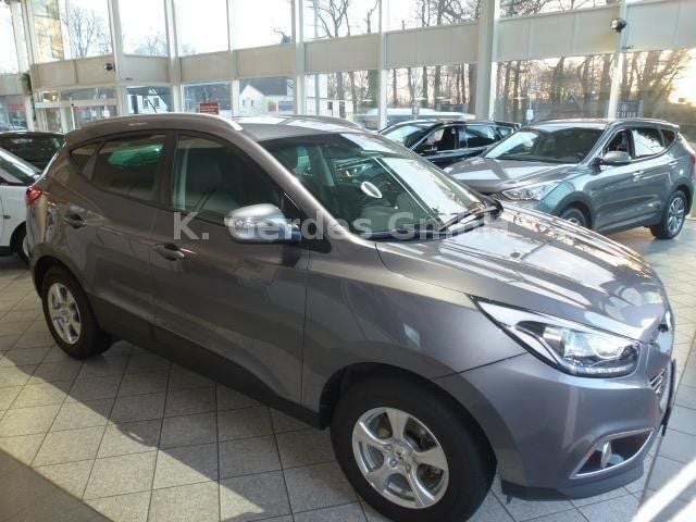 Gebraucht Hyundai ix35 Trend 136 PS (100 kW) 2015 Grau metallic SUV