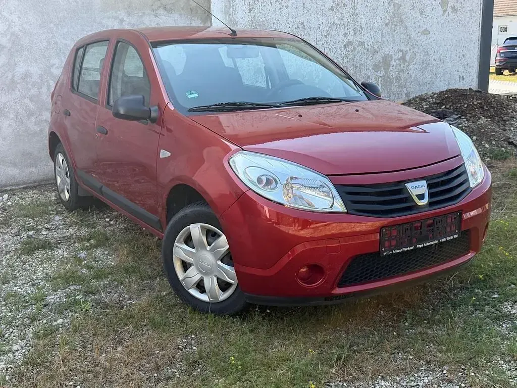 Gebraucht Dacia Sandero 75 PS (55 kW) 2009 Rot Limousine