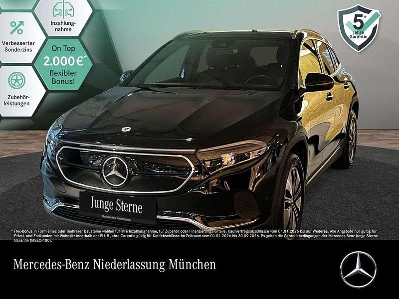 Schwarz Gebraucht 2022 Mercedes EQA250 Advanced Plus SUV | 28.390 € (Guter Preis) - Bild 1/3