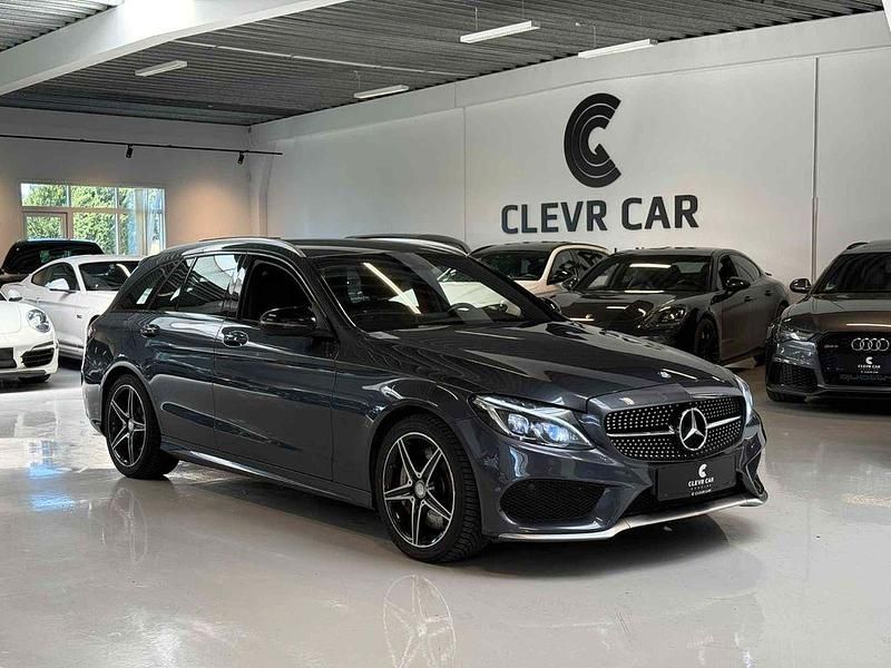 Grau Gebraucht 2015 Mercedes C450 AMG AMG Limousine | 27.261 € (Fairer Preis) - Bild 1/4