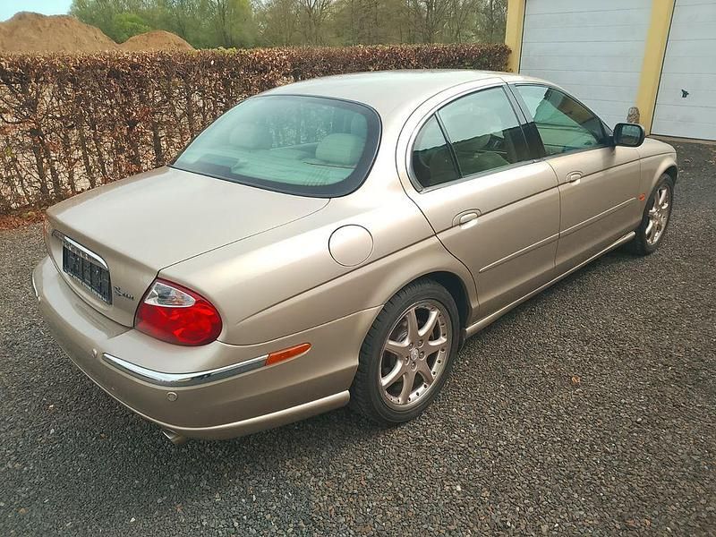 Gebraucht Jaguar S-Type Executive 238 PS (175 kW) 2001 Gold Limousine
