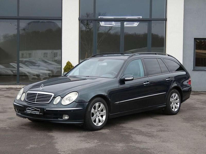 Gebraucht Mercedes E320 Avantgarde 204 PS (150 kW) 2004 Grau Kombi