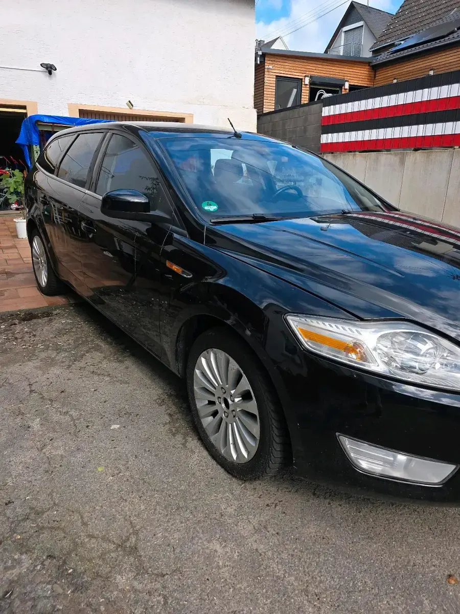 Gebraucht Ford Mondeo Titanium 131 PS (96 kW) 2008 Schwarz Kombi