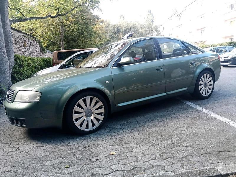 Grün Gebraucht 2002 Audi A6 Limousine | 5.400 € (Teuer) - Bild 1/4