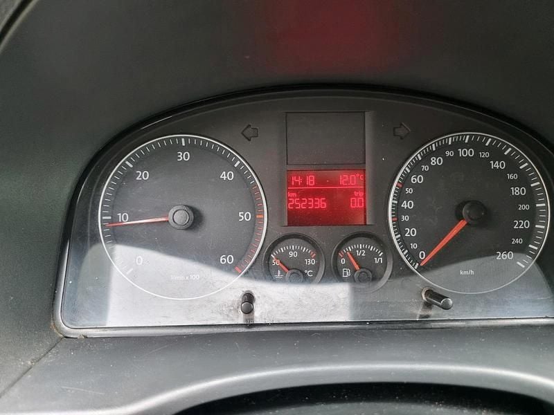 Second-hand VW Caddy Maxi 105 CP (77 kW) 2010 Monovolum