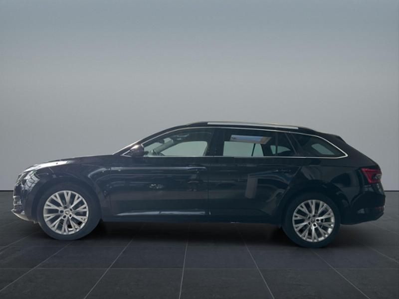 Gebraucht Skoda Superb Style 200 PS (147 kW) 2022 Kombi